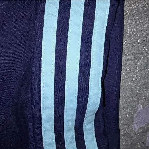 Womans Adidas capris(CAP11)  - Picture 2 of 10